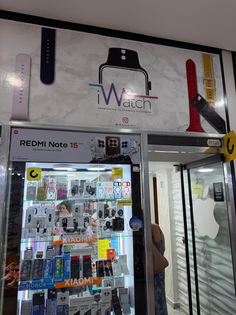 Local iWatch en el CC Paseo Estación Central, Maracay